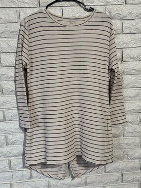 NWT embellish by Creative Co-Op Waffle Knit Striped Top Long Sleeve High Low Hem